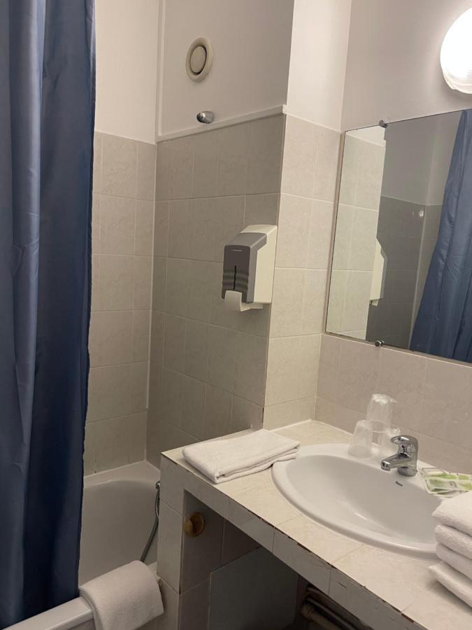 Hotel La Garenne Tresserre ภายนอก รูปภาพ